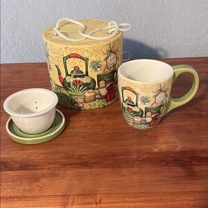 LANG Charming Tea Set with Infuser - Green and Cream